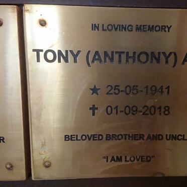 AKIKI Anthony 1941-2018