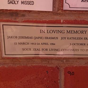 ERASMUS Jakob Jeremias 1912-1994 &amp; Joy Kathleen McEVOY 1913-2005