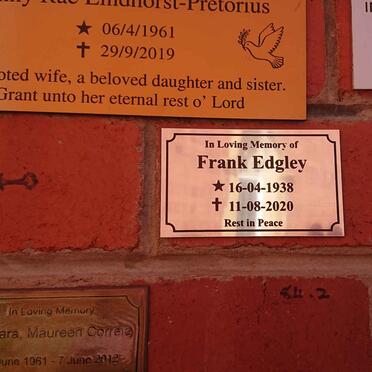 WRIGHT Gladys 1923-1998 :: EDGLEY Frank 1938-2020