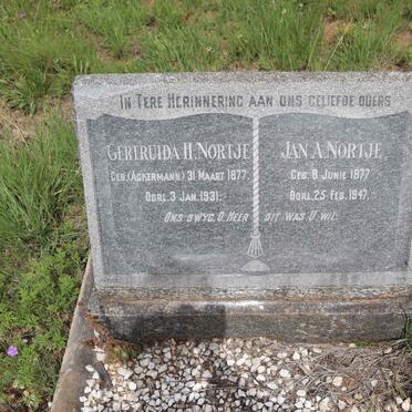 NORTJE Jan A. 1877-1947 &amp; Gertruida H. ACKERMANN 1877-1931