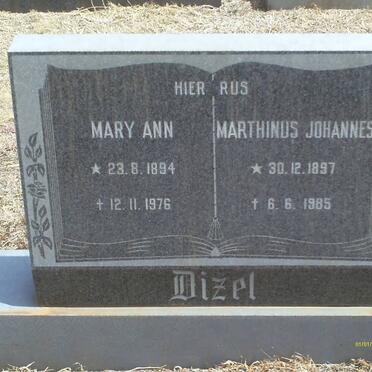 DIZEL Mary Ann 1894-1976 &amp; Marthinus Johannes 1897-1985
