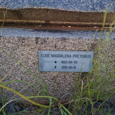 PRETORIUS Elsie Magdalena 1922-2011