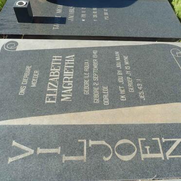 VILJOEN Joachim Hendrik Johannes 1934-1990 &amp; Elizabeth Magrietha LE ROUX 1940-