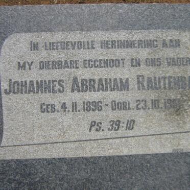 R - Vanne __ Surnames - R