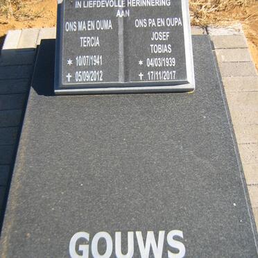 GOUWS Josef Tobias 1939-2017 &amp; Tercia 1941-2012