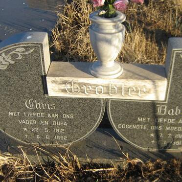 GROBLER Chris 1912-1992 &amp; Baby 1914-1991
