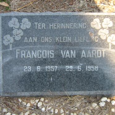 A - Surnames :: Vanne - A