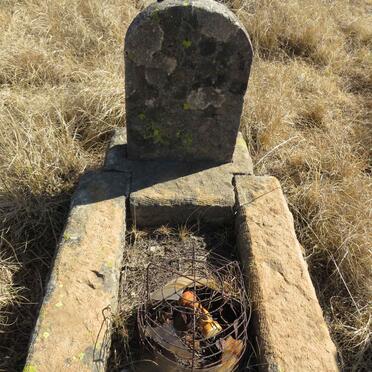 Unknown - Illegible graves