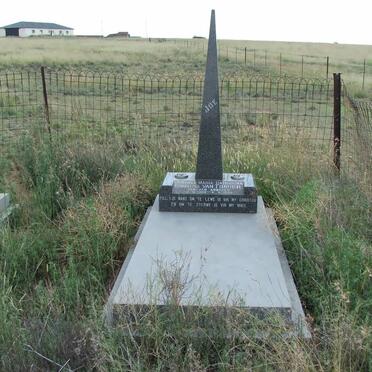 Free State, DEWETSDORP district, Unknown farm cemetery 27