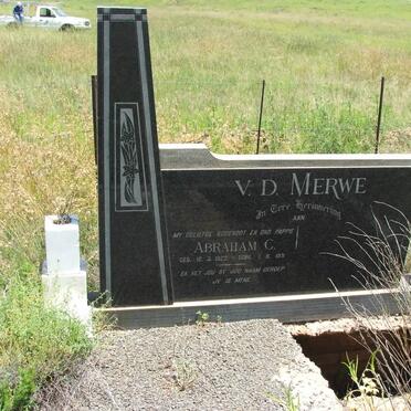 Free State, DEWETSDORP district, Unknown farm cemetery 31