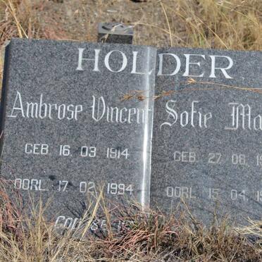 HOLDER Ambrose Vincent 1914-1994 &amp; Sofie Maria 1916-1993
