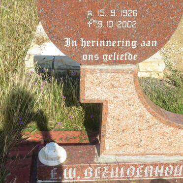 BEZUIDENHOUT E.W. 1926-2002