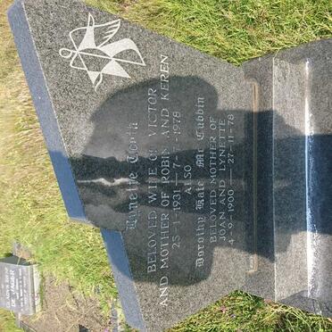 TOOTH Lynette 1931-1978 :: McCUBBIN Dorothy Kate 1900-1978