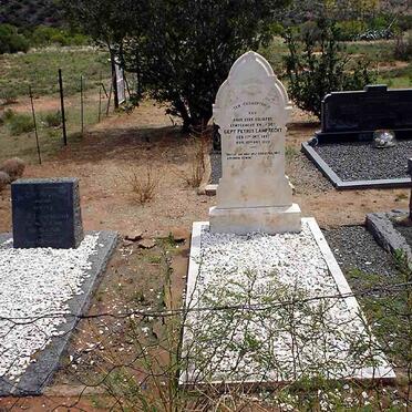 Free State, FAURESMITH district, Luckhoff, Doornlaagte 337, farm cemetery