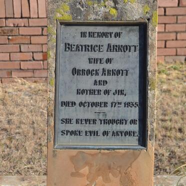 A - Surnames :: Vanne - A