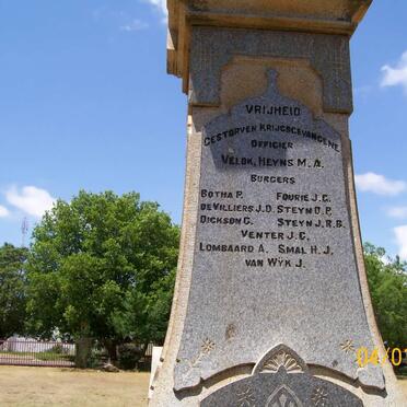 04. Memorial plaque / Gedenkplaat  - Sterftes as krygsgevangenes