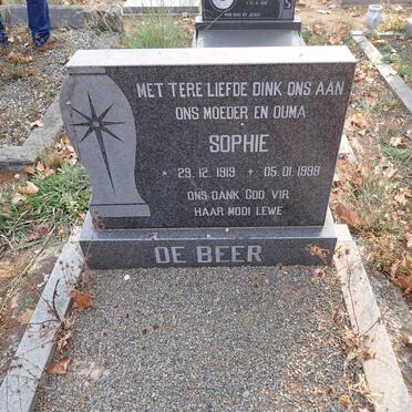BEER Sophie, de 1919-1998