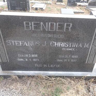 BENDER Stefanus J. 1896-1973 & Christina M. GILIOMEE 1899-1977