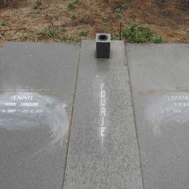 FOURIE T.I.J.S. 1907-1991 & Annie JOHNSON 1907-1991 