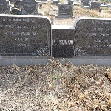 LABUSCHAGNE Johannes Theodorus 1921-1976 & Susanna Cornelia Aletta MINNIE 1929-2015