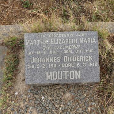 MOUTON Martha Elizabeth Maria nee v.d. MERWE 1882-1916 :: MOUTON Johannes Diederick 1911-1912