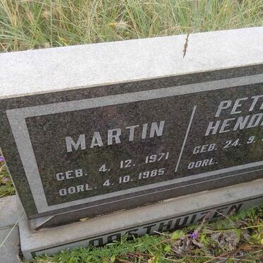 OOSTHUIZEN Petrus Hendrik 1970- :: OOSTHUIZEN Martin 1971-1985