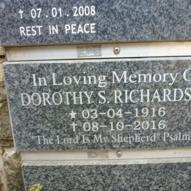 RICHARDSON Dorothy S. 1916-2016