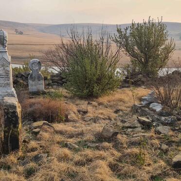 Free State, HARRISMITH district, Brak Krans 554, Brakkrans, farm cemetery