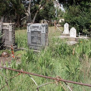 Free State, HARRISMITH district, Warden, Bavaria 54, farm cemetery