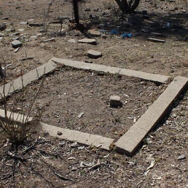 Free State, HEILBRON district, Oranjeville, Vaalplaat, farm cemetery