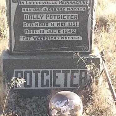 Free State, HEILBRON district, Palmietfontein 138, farm cemetery