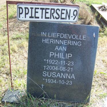 PIETERSEN Philip 1922-2004 &amp; Susanna 1934-