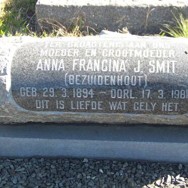 SMIT Anna Francina J. nee BEZUIDENHOUT 1894-1981