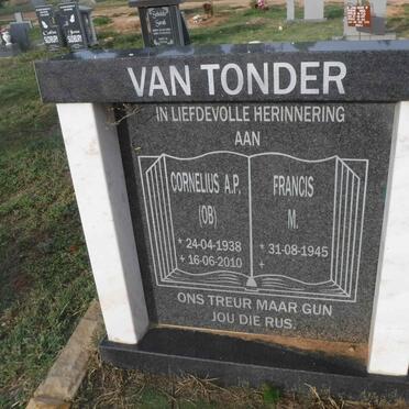 TONDER Cornelius A.P., van 1938-2010 &amp; Francis M. 1945-