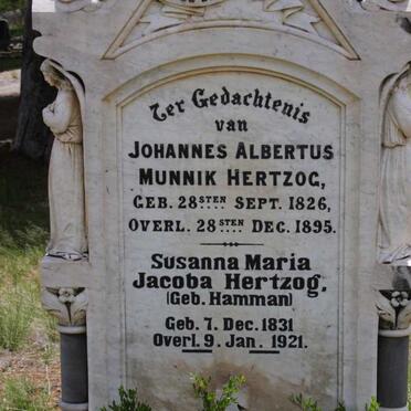 HERTZOG Johannes Albertus Munnik 1826-1895 &amp; Susanna Maria Jacoba HAMMAN 1831-1921