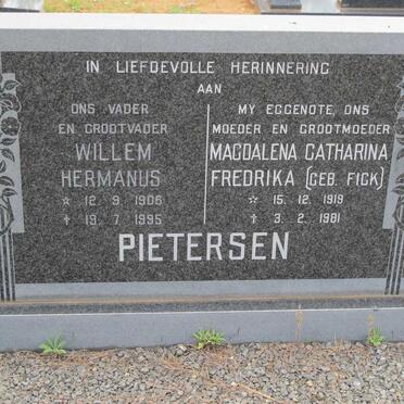 PIETERSEN Willem Hermanus 1906-1995 &amp; Magdalena Catharina Frederika FICK 1919-1981