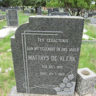 KLERK Matthys, de 1888-1965 &amp; Louisa Sophia LIEBENBERG 1894-1986