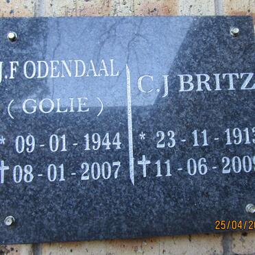 ODENDAAL J.F 1944-2007 :: BRITZ C.J 1913-2009