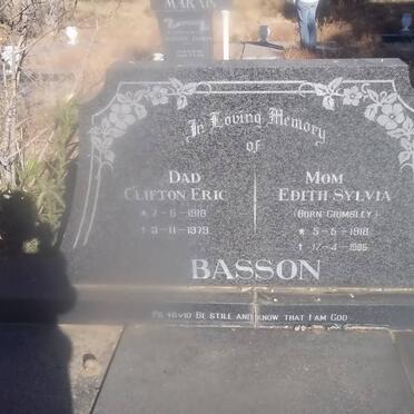 BASSON Clifton Eric 1918-1979 &amp; Edith Sylvia CRUMSLEY 1918-1986