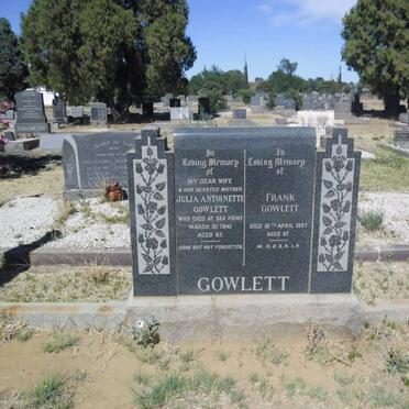 GOWLETT Frank -1957 &amp; Julia Antoinette -1941
