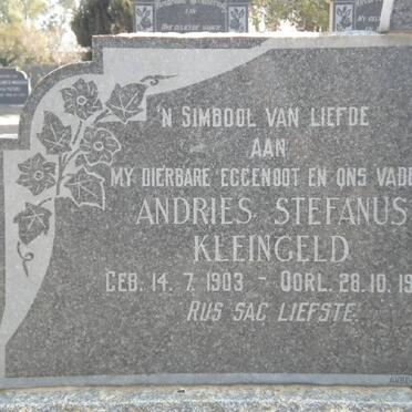 KLEINGELD Andries Stefanus 1903-1957 &amp; Elsie Petronella Maria Susanna VAN DEN HEEVER 1912-1984