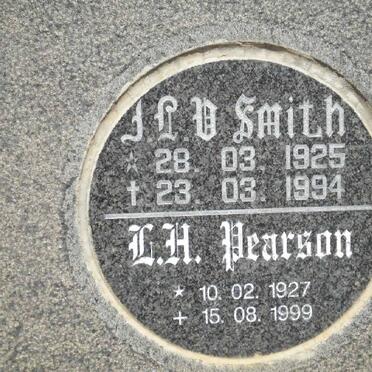 SMITH J.P.V. 1925-1994 :: PEARSON L.H. 1927-1999