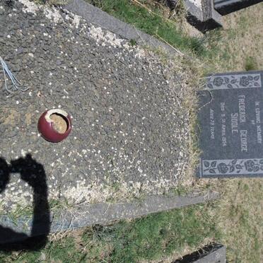 Si - Surnames starting with the letters Si