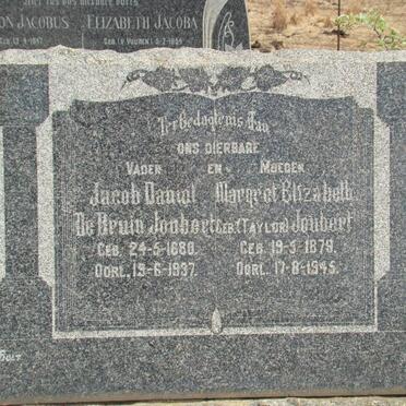 Free State, LADYBRAND district, Hobhouse, Zuurbult 156, farm cemetery