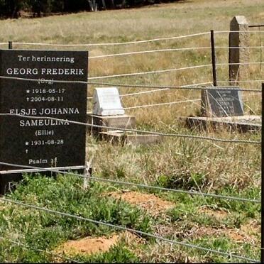 Free State, LINDLEY district, Moedersrus 865, farm cemetery