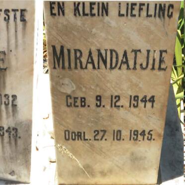 SWANEPOEL Hettie 1932-1943 :: SWANEPOEL Mirandatjie 1944-1945