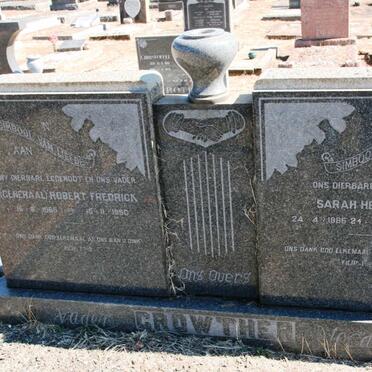 CROWTHER Robert Frederick 1865-1950 & Sarah Hester 1886-1961