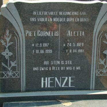 HENZE Piet Cornelis 1917-1999 &amp; Aletta 1928-1997