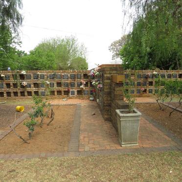 Free State, PARYS, NG Gemeente Parys-Wes, gedenkmuur