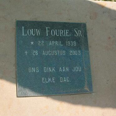 FOURIE Louw 1939-2003